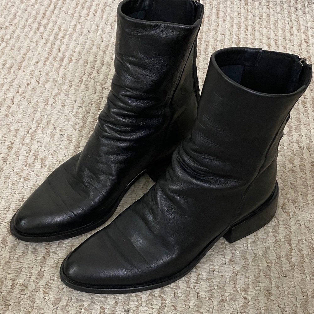 Steve Madden Nextie Boot